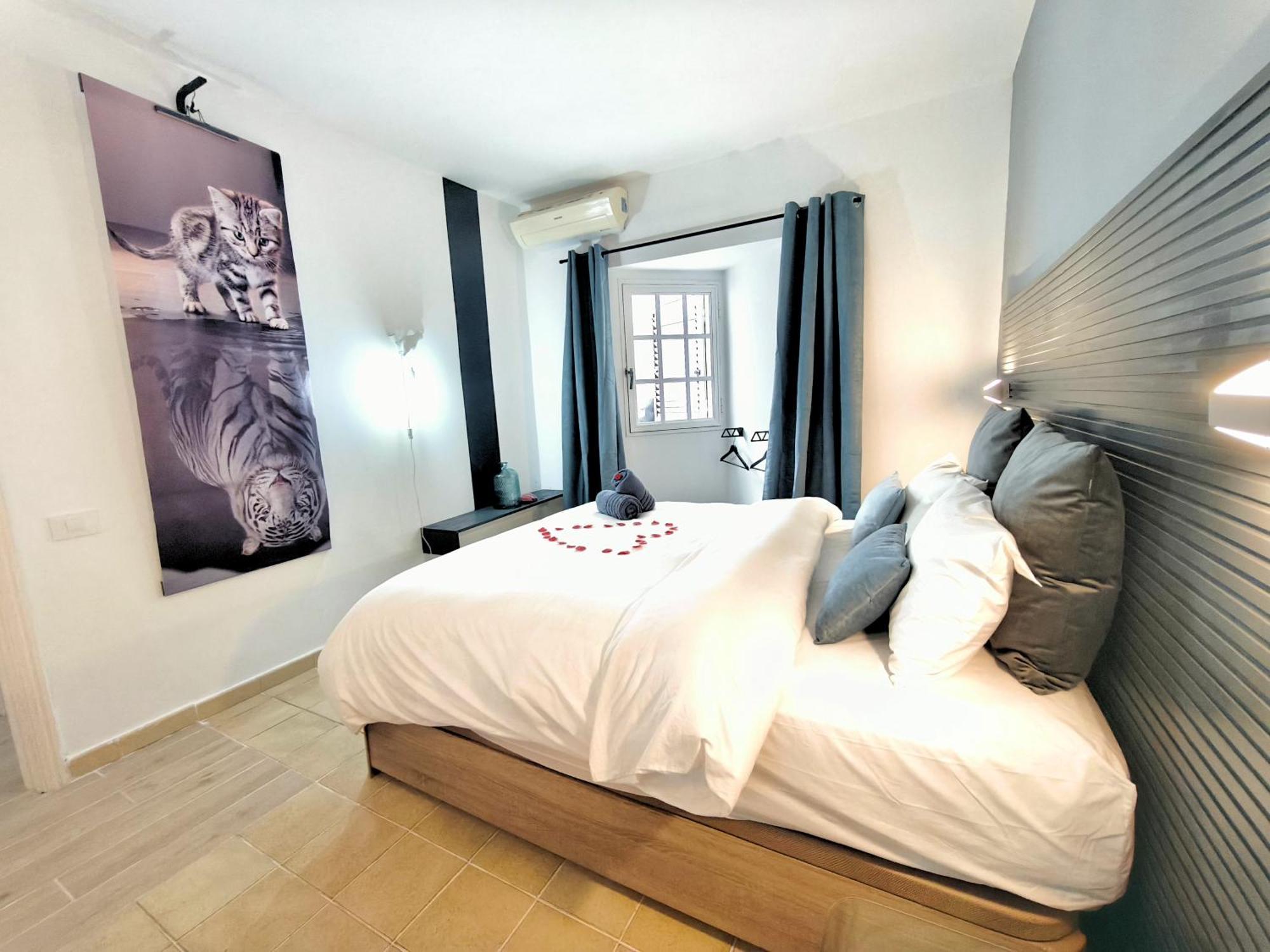 Pamro - Jaccuzi - Fitness Area - Free Wifi - Pool - Modern & Comfortable - Sunnygolf *