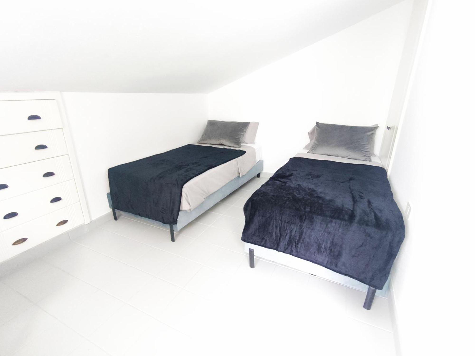 Pamro - Jaccuzi - Fitness Area - Free Wifi - Pool - Modern & Comfortable - Sunnygolf Casa vacanze *