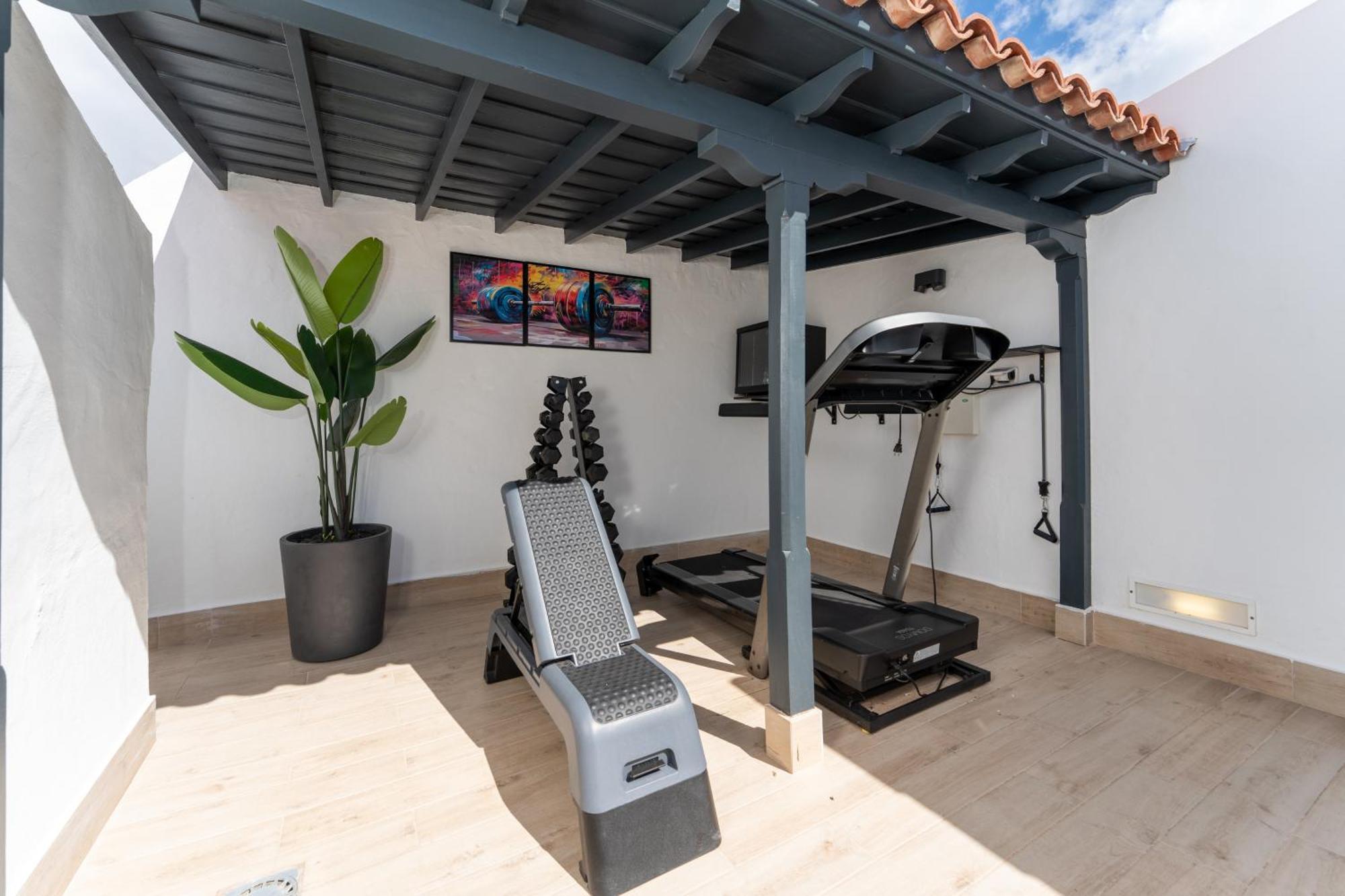 Casa vacanze Pamro - Jaccuzi - Fitness Area - Free Wifi - Pool - Modern & Comfortable - Sunnygolf